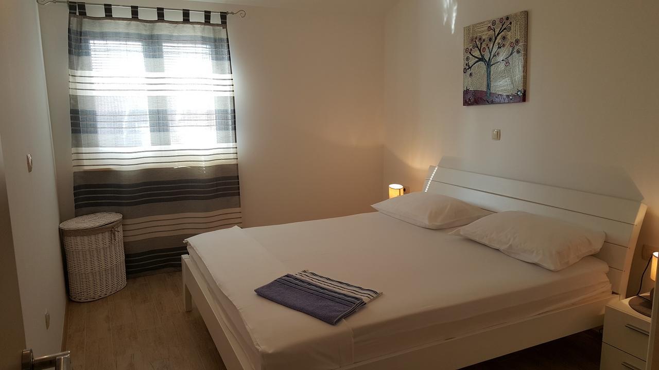 Apartman Baric Севид Экстерьер фото